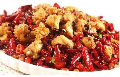  中国好吃辣味菜排名，水煮鱼只能倒数第二，第一名辣到骨髓