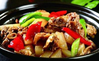 特色砂锅菜技术培训多少钱？辣椒酱的制作