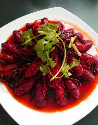 麻辣小龙虾技术培训哪里一对一教学？成都餐饮培训中心