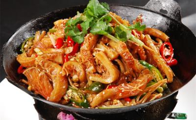 麻辣干锅技术培训中心哪里好？干锅烹饪配方技巧
