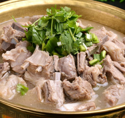 成都餐饮技术培训学校，学习羊肉汤技术哪里比较好？