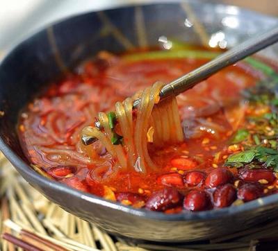 成都餐饮培训学校，重庆酸辣粉培训哪家好？