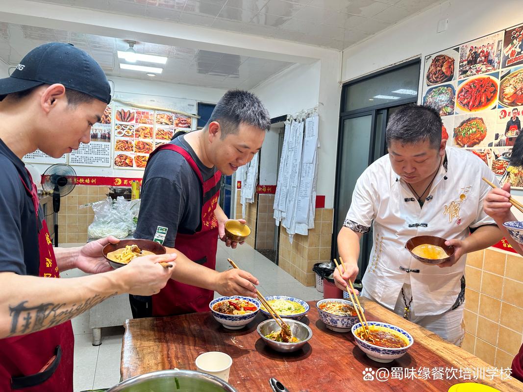 有哪些培训面食机构_培训面食技术班_面食技术培训哪里好一点